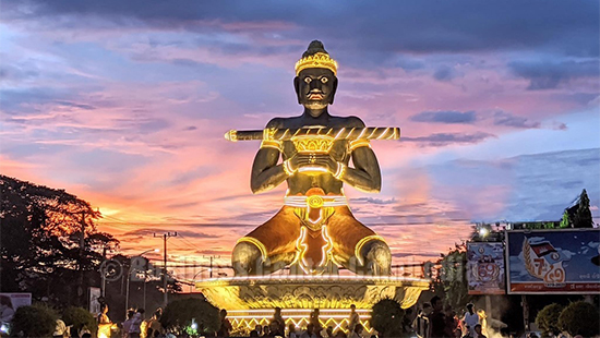 20 Days In-depth Exploration Cambodia and Laos Tour